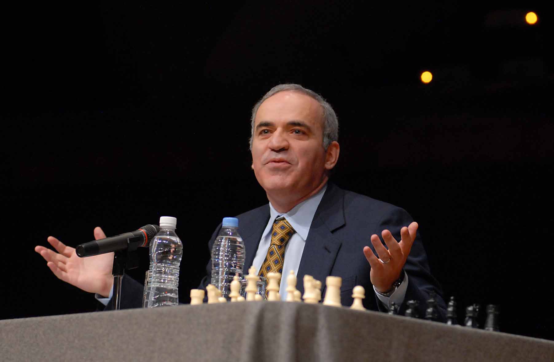 Ο μοναδικός Garry Kasparov σε ομιλία στην Αθήνα.